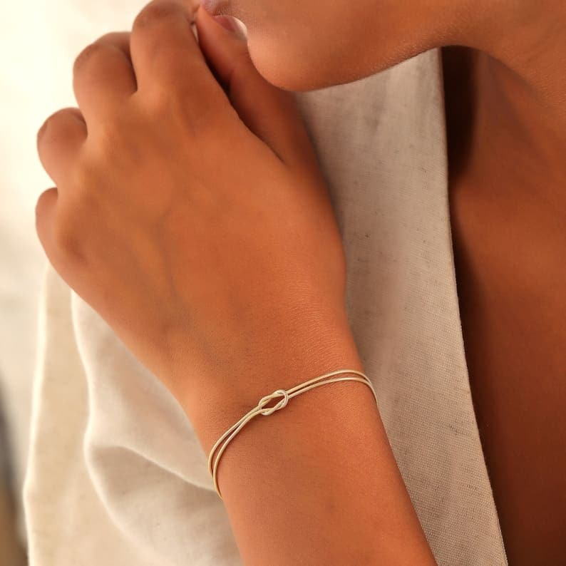 Lavva Knot Bracelet